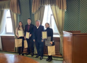 Вітаємо Кордунян Ірину з перемогою в конкурсі «Кращий студент СумДУ-2021»